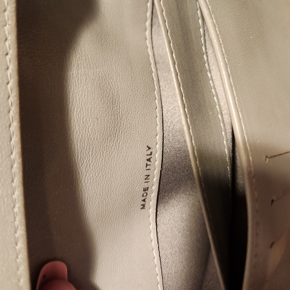 Chanel Wallet/ Organizer - Picture 7 of 14